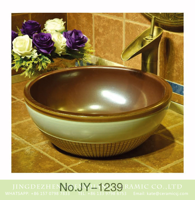 SJJY-1239-31仿古腰鼓盆_04 Jingdezhen wholesale brown color smooth ceramic inside and white color outside with check pattern bottom sanitary ware    SJJY-1239-31 - shengjiang  ceramic  factory   porcelain art hand basin wash sink