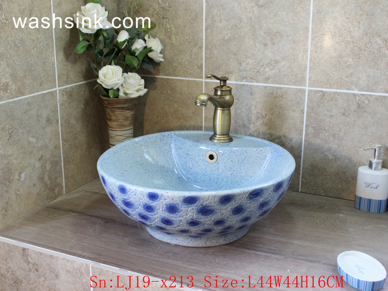 LJ19-x213 LJ19-x213    Blue and white uneven surface design porcelain wash sink - shengjiang  ceramic  factory   porcelain art hand basin wash sink