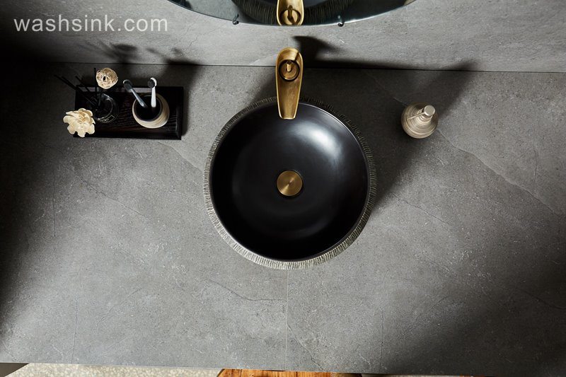 LJ24-011-BQ0A8576 LJ24-0011  Bathroom Vessel Sinks Black and White Porcelain Art Round Countertop Sink Bowl - shengjiang  ceramic  factory   porcelain art hand basin wash sink