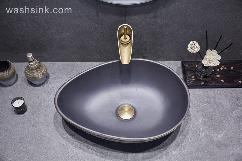 LJ24-042-BQ0A2962 LJ24-0042  2024 modern simple exquisite home decoration mall bathroom sink - shengjiang  ceramic  factory   porcelain art hand basin wash sink