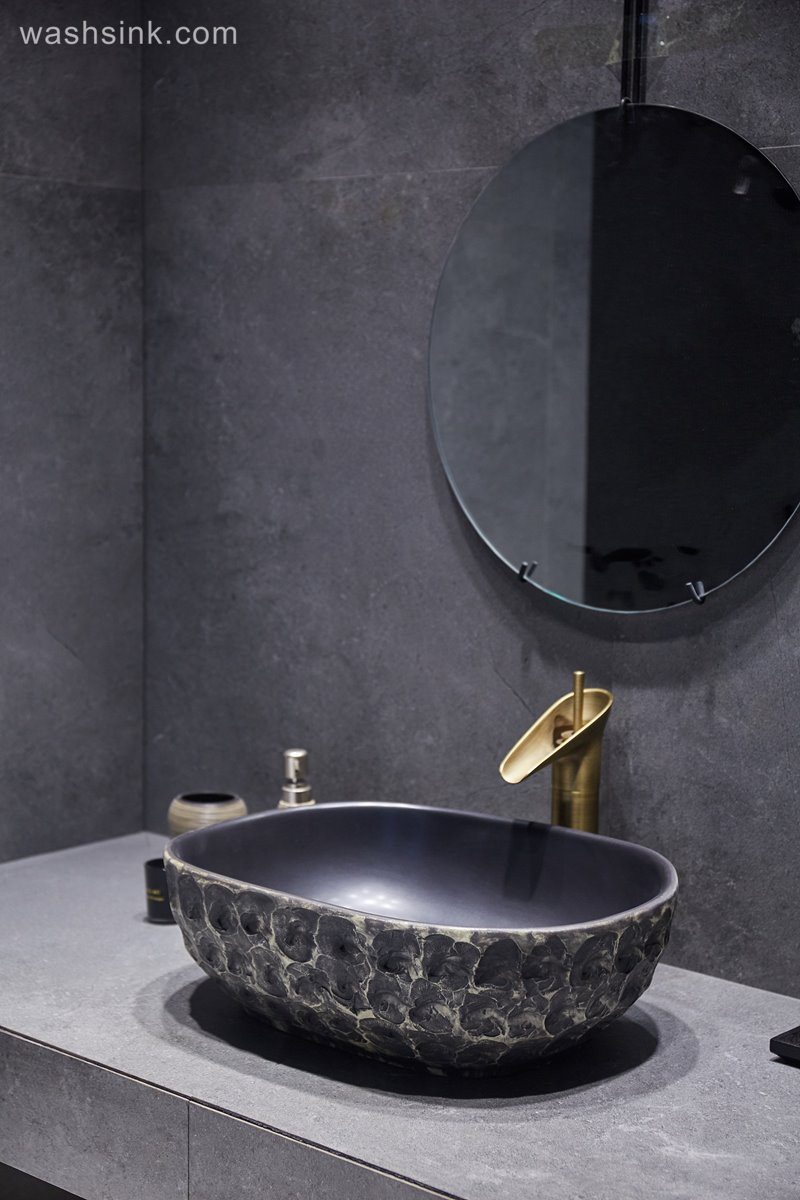 LJ24-054-BQ0A3156 LJ24-0054 Classic black creative stone shape ceramic sink - shengjiang  ceramic  factory   porcelain art hand basin wash sink