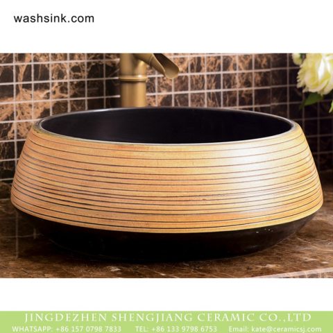 Factory wholesale price art vasculiform shape black ceramic lavabo with regular manual sculptured wood color stripes XHTC-X-1048-1
