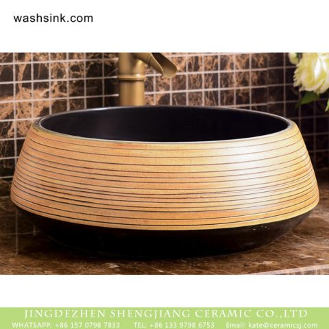 Factory wholesale price art vasculiform shape black ceramic lavabo with regular manual sculptured wood color stripes XHTC-X-1048-1