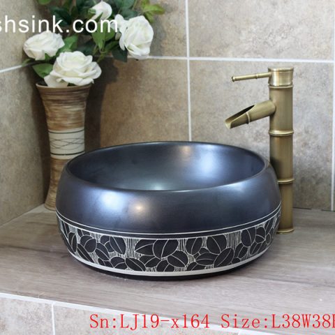 LJ19-x164     Smooth black leaves design ceramic toilet basin