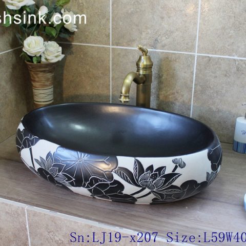 LJ19-x207       Hand craft black lotus design ceramic wash sink