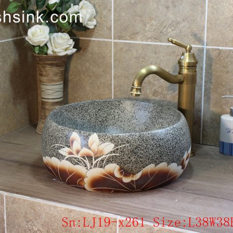 LJ19-x261      Factory wholesale price ceramic with brown lotus design wash basin